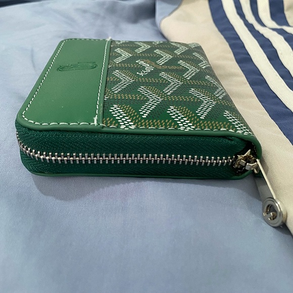 Goyard Green Women's Wallet - Picture 6 of 8